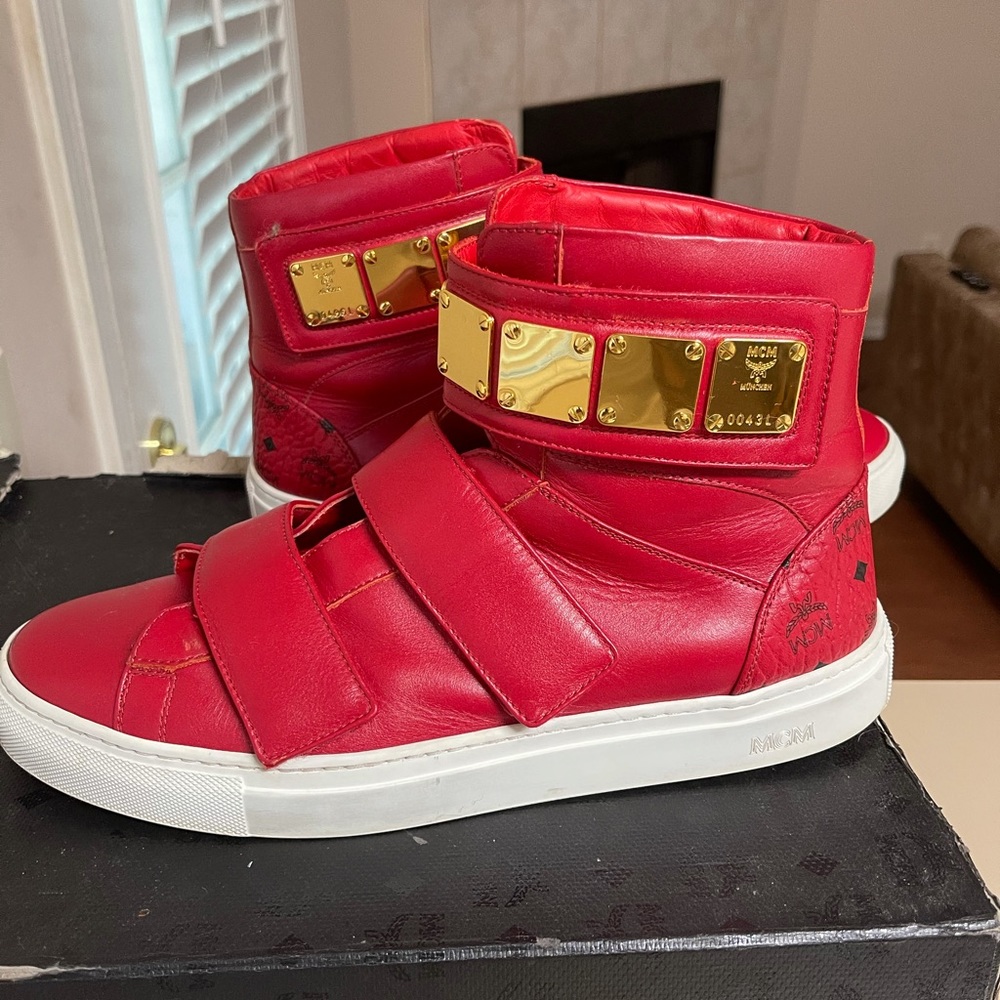 MCM SHOES